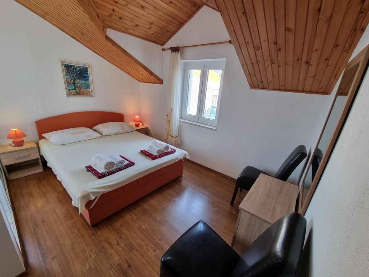 Apartments Banic Постіра Екстер'єр фото